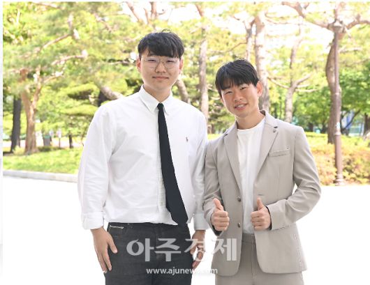 한국태양에너지학회 우수논문상‧우수논문발표상 수상자 김성빈(왼쪽), 김준엽.