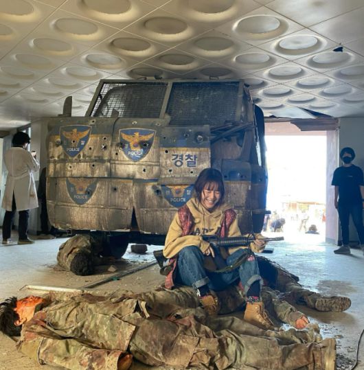 넷플릭스 영화 '황야'에서 주연을 맡은 노정의 [사진=노정의 인스타그램]