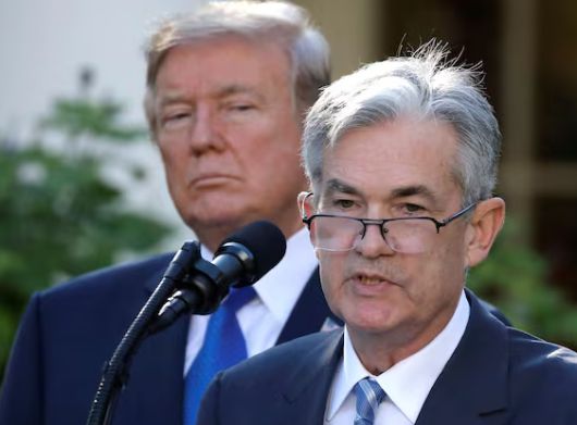 도널드 트럼프 미국 대통령과 제롬 파월 미국 연준 의장. [연합뉴스]
