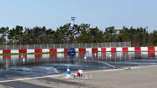 최근 인천 중구 영종도에 위치한 BMW 드라이빙 센터에서 i 인덕션 프로그램이 개최됐다.[사진=김지영기자]