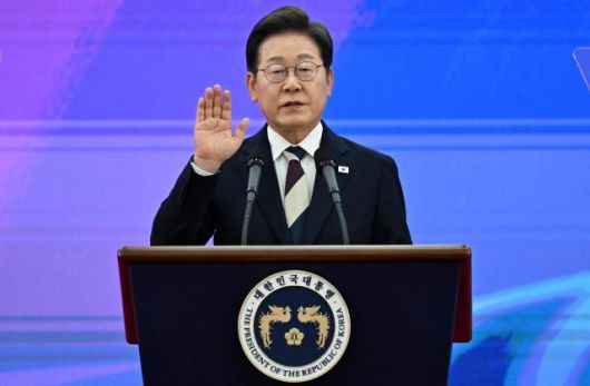 이재명 대통령이 4일 서울 여의도 국회에서 열린 제21대 대통령 취임선서식에서 취임 선서를 하고 있다. 2025.06.04[사진=유대길 기자 dbeorlf123@ajunews.com]