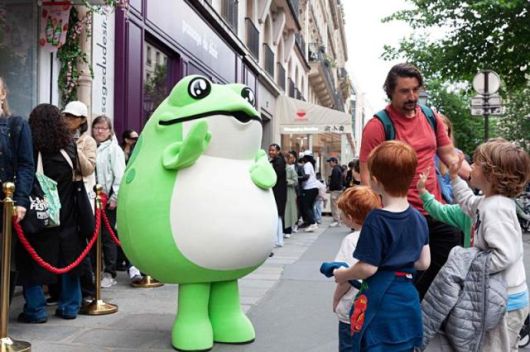 하이트진로가 프랑스 파리에서 '진로 팝업스토어'를 운영했다. [사진=하이트진로]