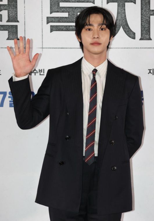 포즈 취하는 안효섭 [사진=연합뉴스]