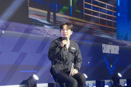김태현 서든어택 디랙터가 쇼케이스에서 발언하고 있다. [사진=넥슨]