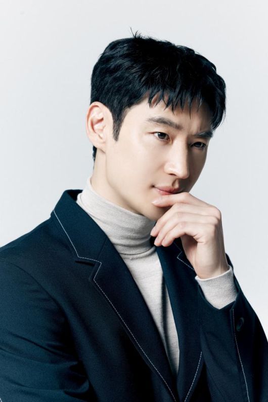 '모범택시3' 주연 배우 이제훈 [사진=컴퍼니온]