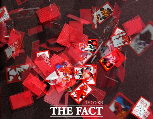 울산시는 31일 "6명이 추가 확진 판정을 받았는데 이 가운데 4명은 앞서 지역 88번 확진자와 함께 고스톱을 친 것으로 파악됐다"고 밝혔다. /더팩트 DB