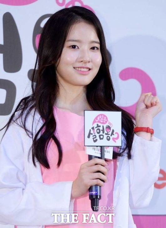 과거 예능프로그램에서 박남정의 딸로 출연하며 얼굴을 알린 박시은이 올해 하반기 걸그룹으로 데뷔한다. /더팩트 DB