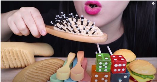 2012년 채널을 개설한 제인은 1060만 명의 구독자를 보유하고 있다. / 유튜브 'Jane ASMR 제인' 채널 캡처