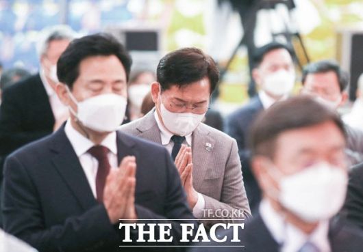 지난달 30일 서울 종로구 조계사에서 성파 종정 예하의 취임 법회에 참석한 송 전 대표. /송 전 대표 페이스북 갈무리.