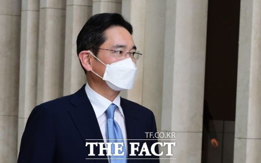 재계 일각에서는 이재용 삼성전자 부회장의 복권 이후 회장 승진을 비롯한 인사와 중앙조직 구성, 계열사 사옥 이전 등 사실상 어떤 식으로든 삼성의 대대적인 변화가 있을 것이라는 관측도 나온다. /더팩트 DB