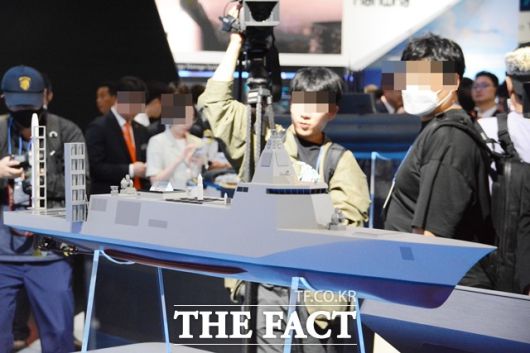 더팩트