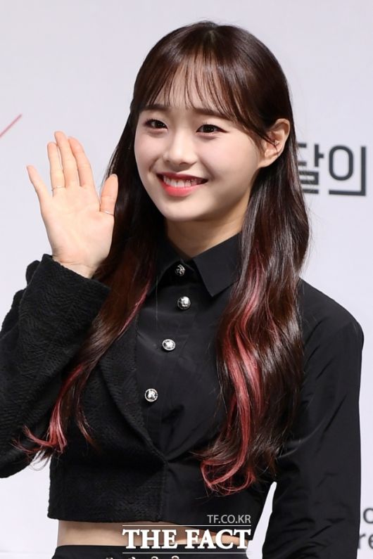 그룹 이달의소녀 출신 가수 츄가 전 소속사와 전속계약 소송에서 승소하며 자유의 몸이 됐다. /더팩트 DB