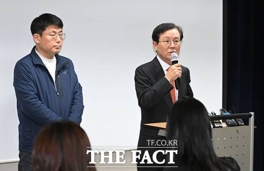 더팩트
