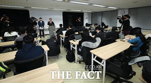 더팩트
