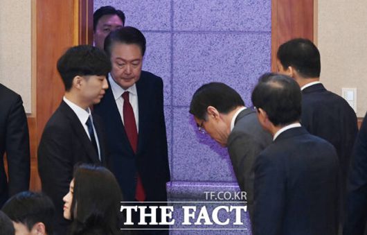 더팩트
