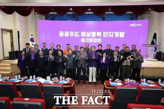 더팩트