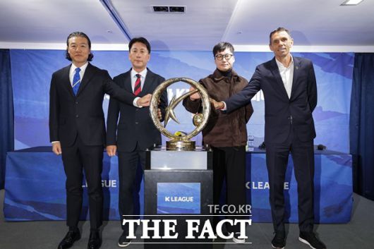 더팩트