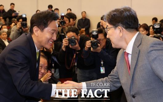 더팩트