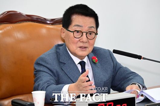더팩트