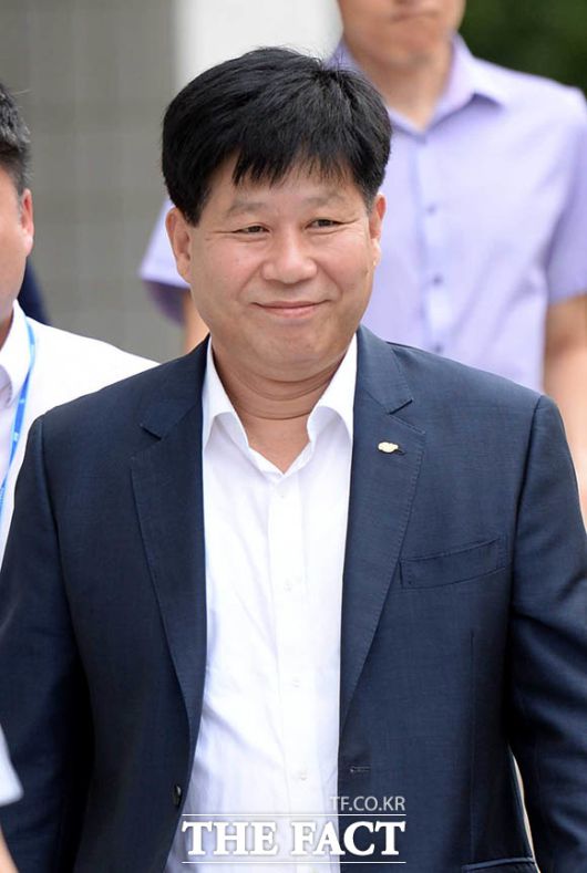 더팩트