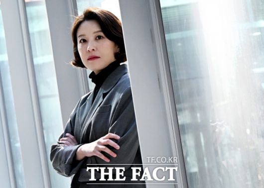 그는 비정규직 프리랜서로 일했다. 안 대변인은 고 오요안나 기상캐스터의 사례를 언급하며 "비정규직도 근로자로 인정돼 법적 권리를 보장받을 수 있게 하는 게 시급하다"고 강조했다. /배정한 기자