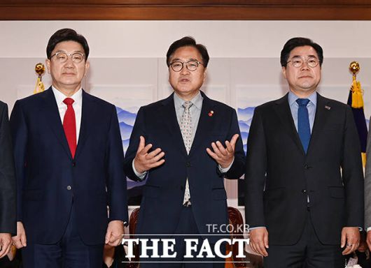 국민의힘은 민주당이 야당의 수적 우위를 앞세워 법안을 강행 처리하는 것을 차단하기 위해 '합의 처리' 문구가 필수적이라고 주장하고 있다. /배정한 기자