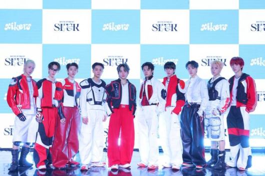 싸이커스가 3일 미니 5집 'HOUSE OF TRICKY : SPUR' 발매 쇼케이스를 개최하고 "'SPUR'라는 뜻 그대로 자극적인 존재감을 주려고 했다. 열정을 갖고 살아가는 분들에게 박차를 가하게 하고 그렇지 않은 분들에게 불씨를 지피자는 마음으로 준비했고 강렬하게 각인되고 싶다"고 밝혔다. /KQ엔터