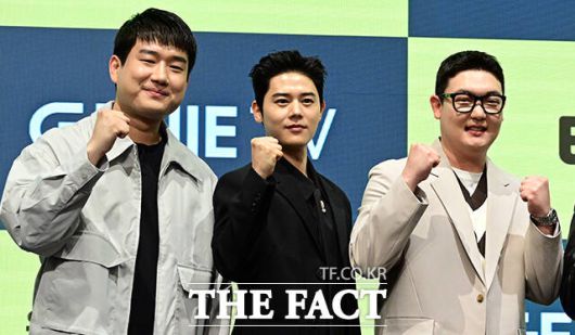 배우 남태우 김동준 김민호(왼쪽부터)가 7일 오후 서울 구로구 디큐브시티에서 열린 지니TV 오리지널 '신병3' 제작발표회에 참석해 포즈를 취하고 있다. /임영무 기자