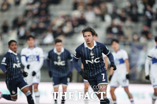 최다 공격포인트를 기록하고 있는 서울이랜드의 에울레르./K리그