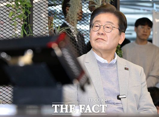 제3지대 빅텐트 구상 등 잠재적 변수들도 거론되지만, 현 시점에서 이 전 대표의 독주 구도를 실질적으로 뒤흔들만한 동력으로 보기엔 역부족이라는 시각이 우세하다. /국회사진취재단