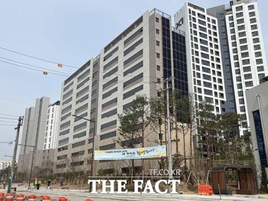 장위4구역을 재개발한 '장위 자이 레디언트'는 지난달 31일 입주를 시작했다. /공미나 기자