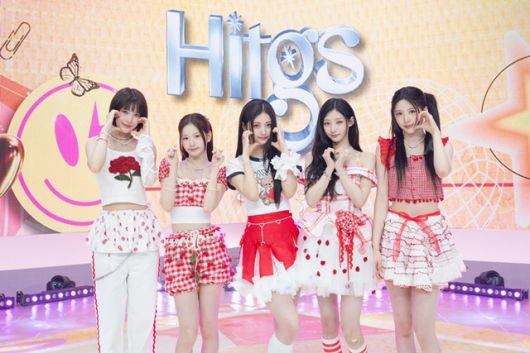 이날 두 곡의 무대로 힙, 이노센트, 틴에이저, 걸스의 요소를 본인들만의 색깔로 완벽하게 펼쳐낸 멤버들은 "힛지스엔 꿈을 향한 여정과 그 과정에서의 이야기가 있고 그걸 쌓아서 힛지스를 만들어 나가겠다"고 마지막 요소인 스토리에 대한 방향성을 전했다. /에이치뮤직엔터