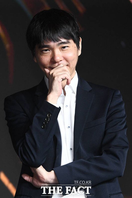 바둑기사 출신 이세돌이 넷플릭스 새 예능 '데블스 플랜: 데스룸'에 출연해 두뇌 서바이벌을 펼친다. /서예원 기자