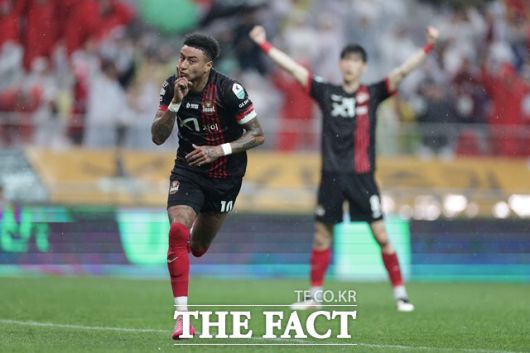 전북과 홈 경기에서 분위기 반전을 노리는 FC서울의 린가드./K리그