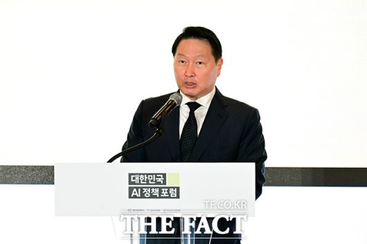 AI 강국 도약 비전 밝힌 최 회장.