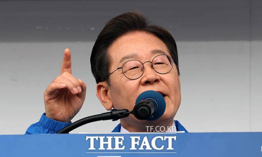 기호1번 강조하는 이재명 후보.