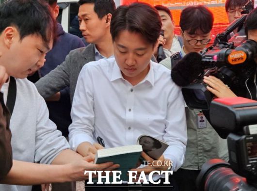 이 후보의 교육 공약은 그가 그동안 꾸준하게 관심을 가졌던 분야다. 교사들이 이 후보 공약에 호응한 이유도 이 때문이다. /광진구=서다빈 기자