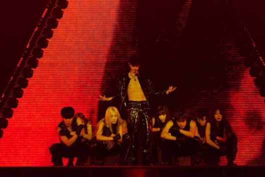 카이는 이날 서울을 시작으로 아시아 10개 지역에서 솔로 콘서트 투어를 진행할 예정이다. /SM엔터테인먼트