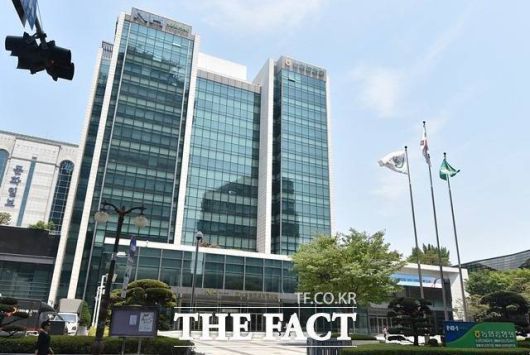 농협금융 주요 자회사인 NH농협은행에서 최근 시재금 횡령 사고가 연달아 발생하면서 내부통제 관리에 대한 지적이 끊이지 않고 있다. /더팩트 DB