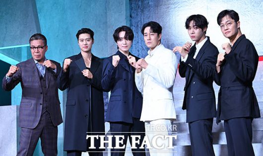 배우 안길강과 공명, 이준혁, 소지섭, 추영우, 조한철(왼쪽부터)이 넷플릭스 새 시리즈 '광장'으로 호흡을 맞춘다. /서예원 기자