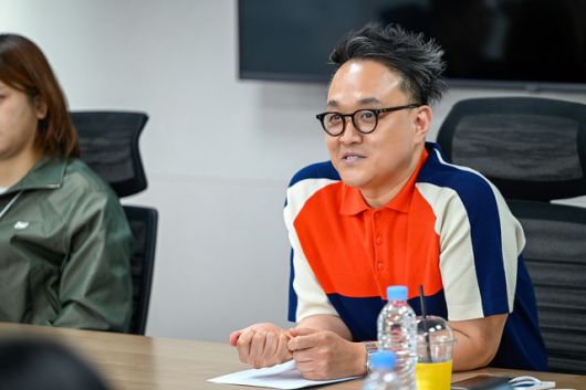 김승훈 CP는 인터뷰를 통해 "공부하는 법만 알려주고 있지 않다. 부모하고 자식이 가진 다른 생각을 하나로 모으는 과정이 생각보다 많은 비중을 차지하고 있다"고 이야기했다. /채널A