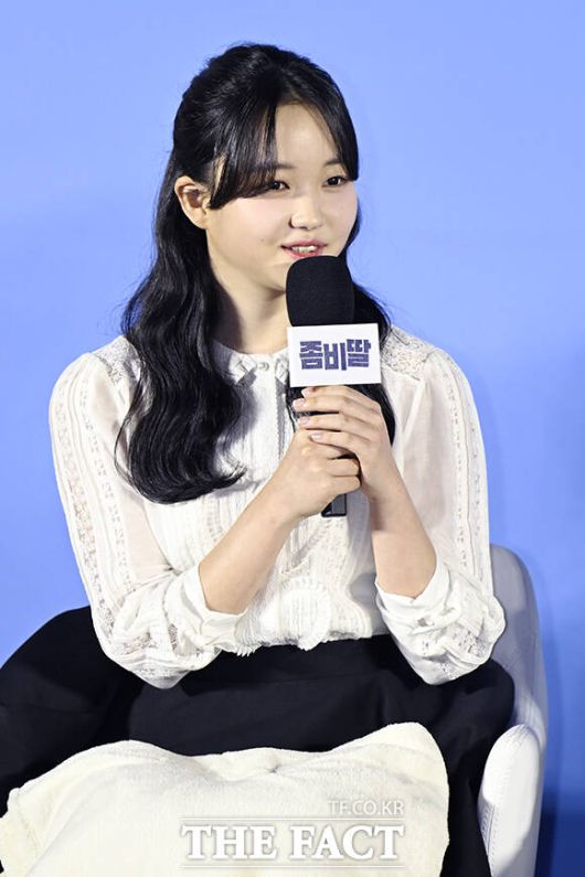 세상에 마지막으로 남은 좀비 수아 역을 맡은 최유리는 "제가 애정하는 작품에서 제일 좋아하는 캐릭터를 연기할 수 있어서 감사하다"고 말했다. /장윤석 기자