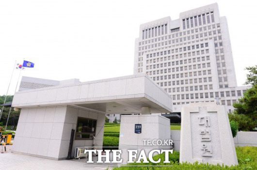 대법원 1부(주심 서경환 대법관)는 3일 직무유기, 허위 보고 및 위계공무집행방해 혐의로 기소된 김모 전 제20전투비행단 대대장의에게 무죄를 선고한 원심을 확정했다. /더팩트DB