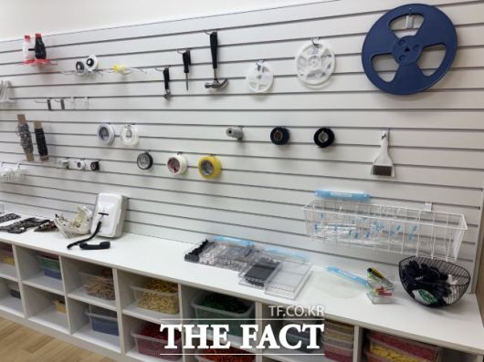 새활용 놀이 사용 도구들./의왕시육아종합지원센터