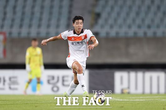 ‘하나은행 K리그2 2025’ 20라운드 MVP에 선정된 화성FC 박주영./K리그