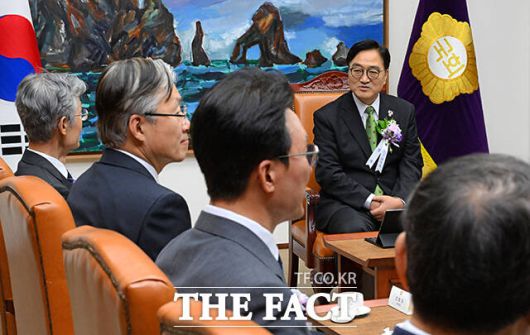 발언하는 우원식 국회의장.