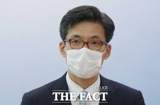 반부패부장에는 법무부 대변인, 서울중앙지검 2차장검사를 지낸 박철우 부산고검 검사가 신규 보임됐다. /뉴시스