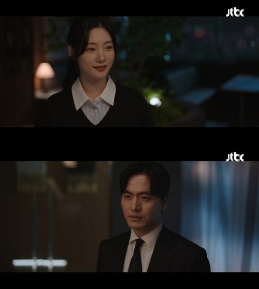 정채연(위)과 이진욱의 케미가 살아나지 않아 시청자들의 몰입을 방해하고 있다. /방송 화면 캡처