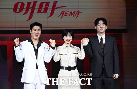 배우 진선규와 방효린, 조현철(왼쪽부터)이 '애마' 출연 이유 등을 밝히며 많은 시청을 독려했다. /박헌우 기자