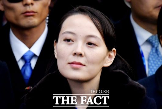 김여정 북한 노동당 부부장이 이재명 대통령의 실명을 처음으로 언급하며 세 번째 비난 메시지를 내놨다. 특히 "한국은 우리 국가의 외교 상대가 될 수 없다"며 북미 대화 재개 시 우리 정부의 개입을 차단하겠다는 의중을 드러냈다. /더팩트DB